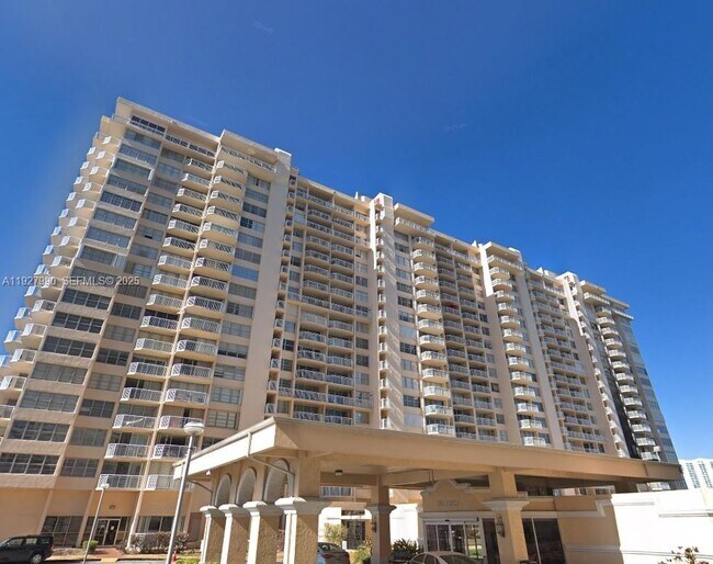 Building Photo - 18051 Biscayne Blvd Unit 1505