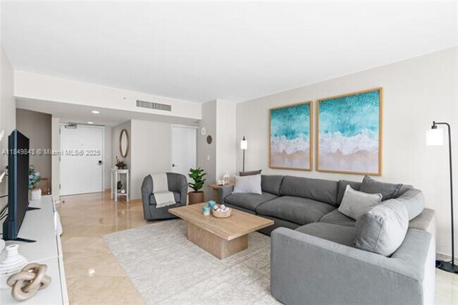 Photo - 16500 Collins Ave Unidad 16500 Collins Ave appt 1752