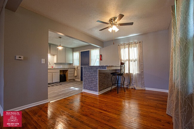 Photo - 1422 N 38th St