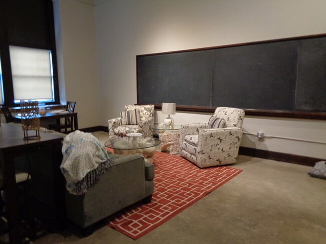 Phillips Luxury Apartments