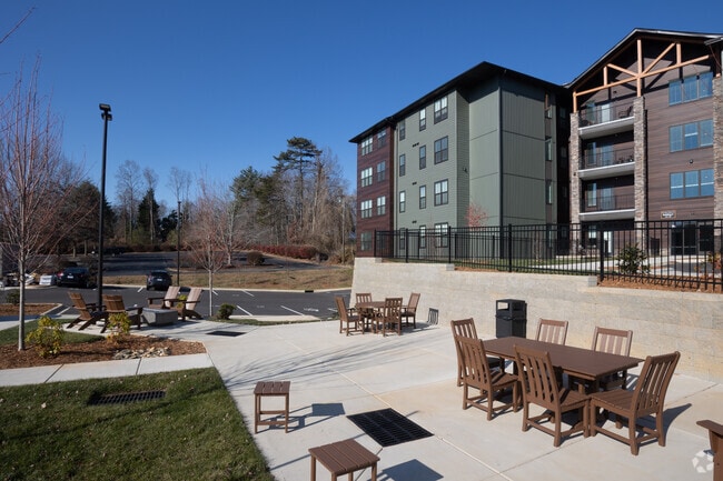 Photo - Venture at Long Shoals