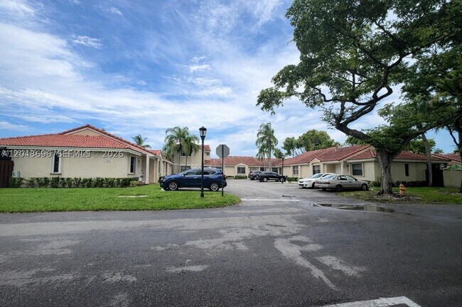 Photo - 6012 NW 172nd Terrace