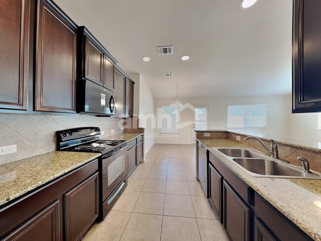 Photo - 2129 Hazelwood Dr