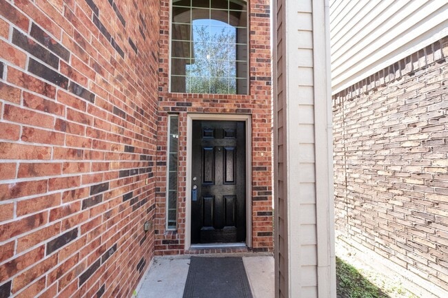 Building Photo - 17039 Amarose Dr Rental