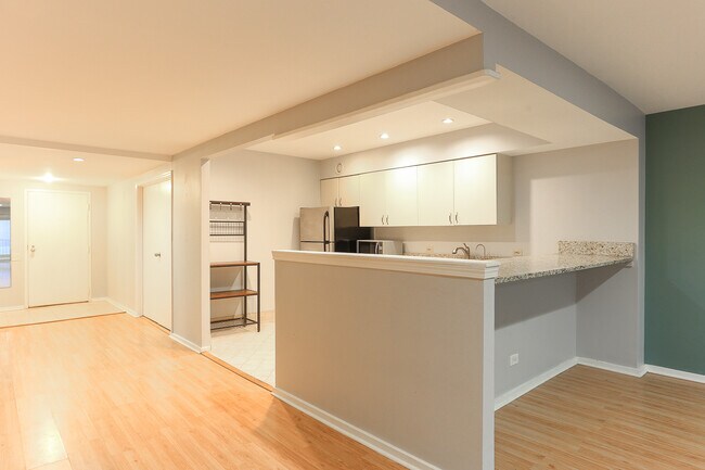 Photo - 40 E 9th St Unit 408