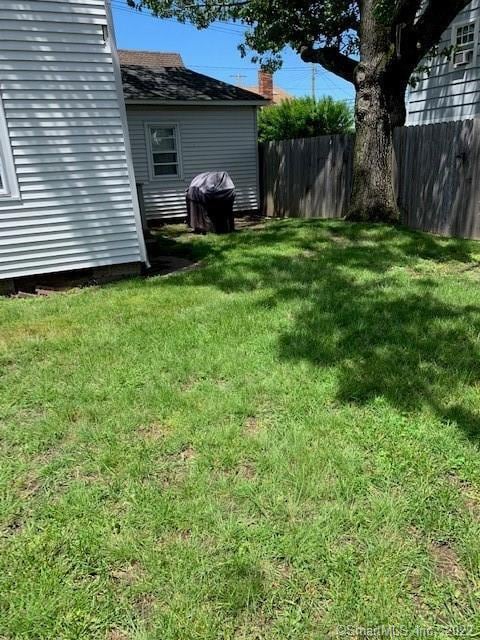 172 College Pl