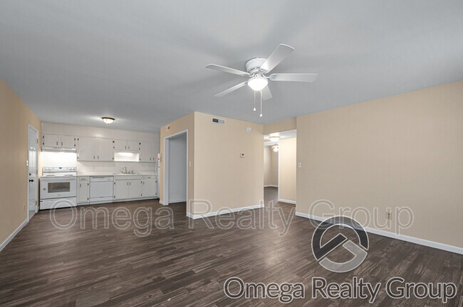 Photo - 400 7th St E Unit Apt 1D