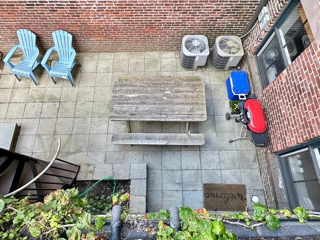 Photo - 658 Massachusetts Ave Unit 1B