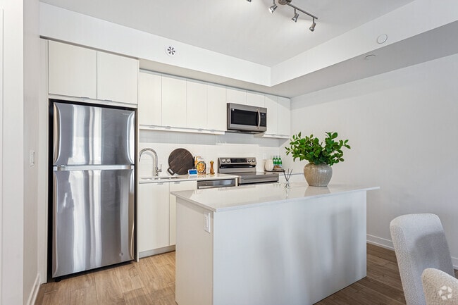 2BR, 3BA - 1,217SF - Kitchen