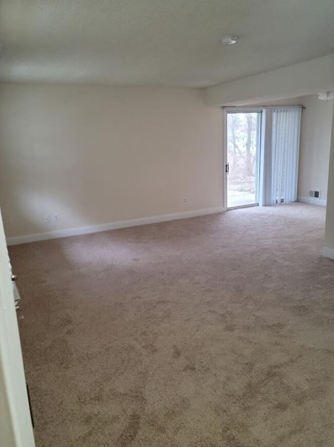 Photo - 241 Washington Pl