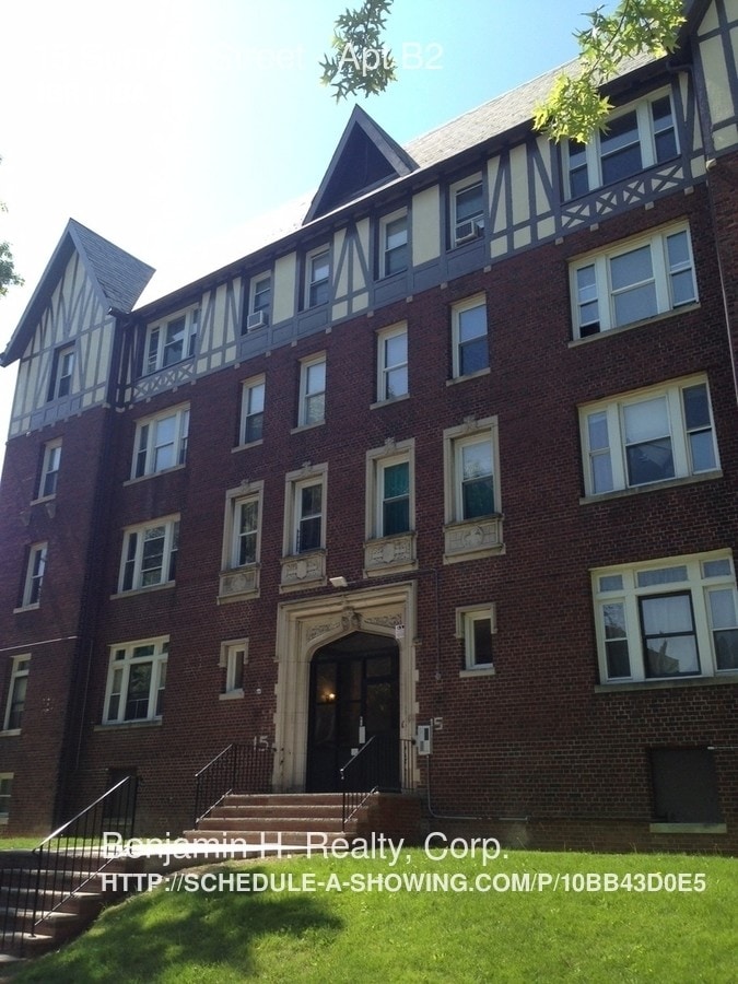 Photo - 15 Summit St Unit Apt B2