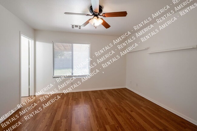 Photo - 1745 E Cheyenne St