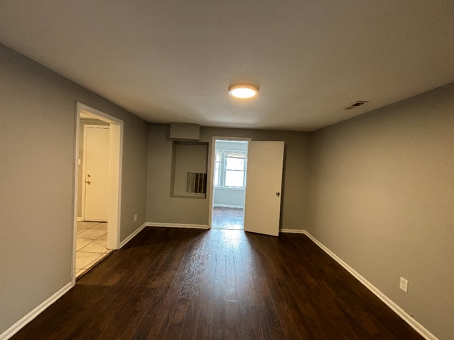 Photo - 8137 S Evans Ave Unit 2