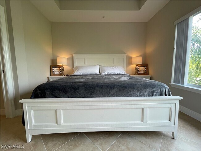 Building Photo - 1325 Sweetwater Cove Unit 204 Rental
