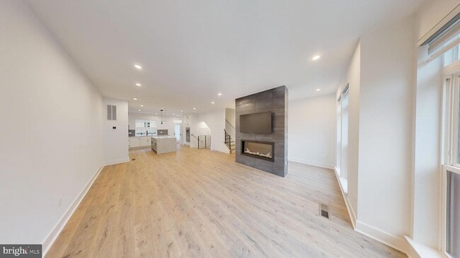 Photo - 5617 Vermillion Cir