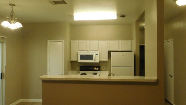 Photo - 1000 Diamond Dr Unit 3104
