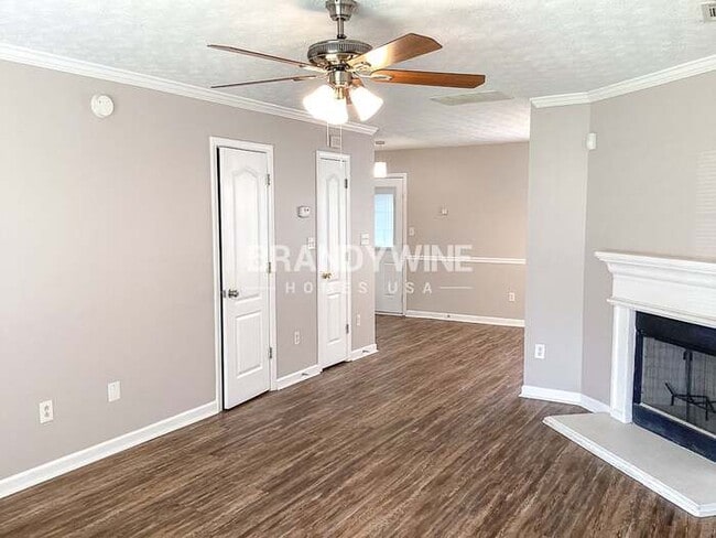 Photo - 7132 Bowie Dr