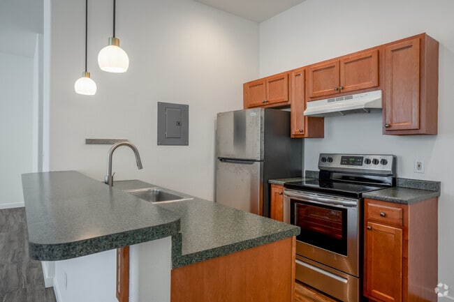 #7 Studio, 1BA, - 591sf- Kitchen