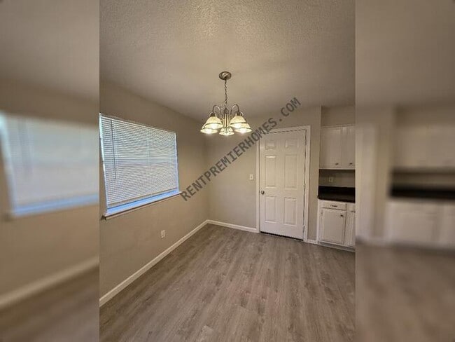 Photo - 4929 Brookdale Dr