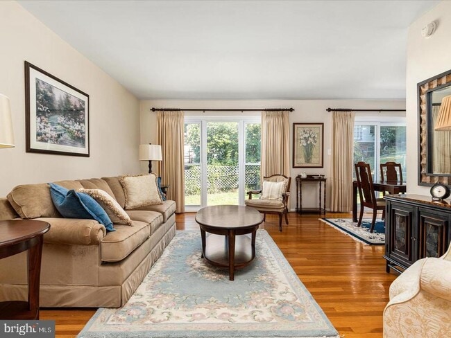 Photo - 6434 Rives Ct