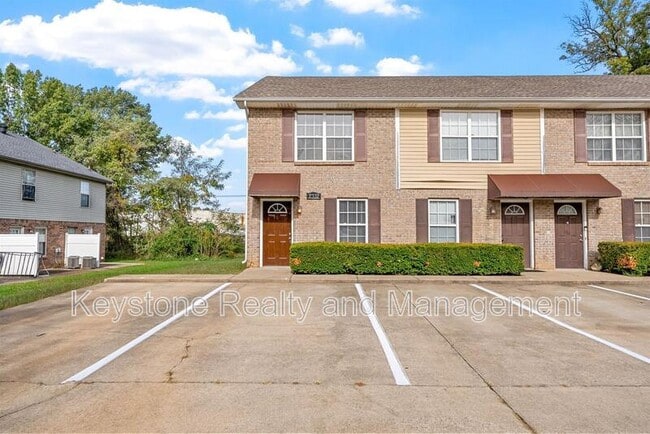 Building Photo - 2331 Raleigh Ct