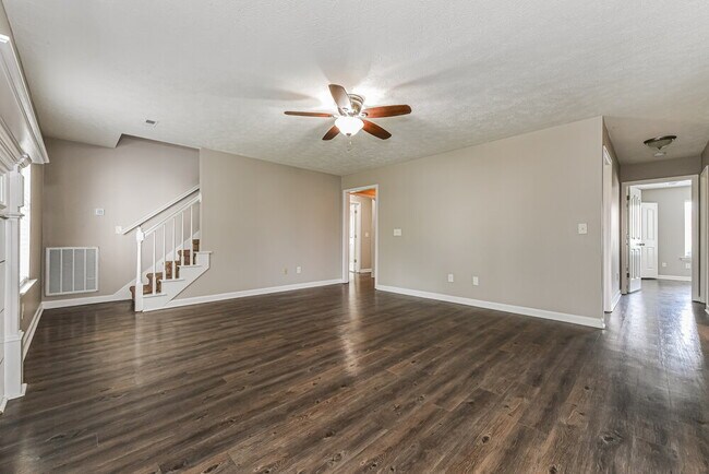 Photo - 2642 Weatherford St