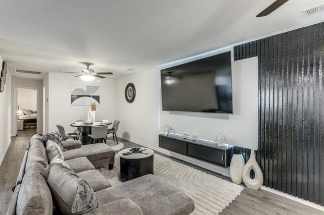 Photo - 2308 Dalworth St