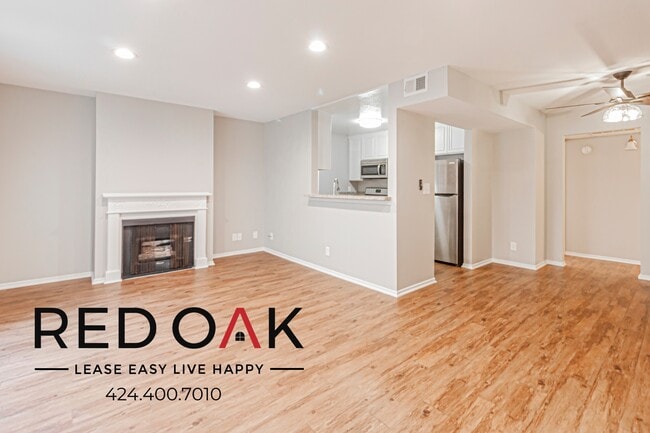 Building Photo - 13444 Moorpark St Unit 17