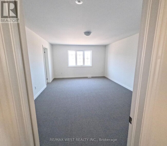 Photo - 246 Mckenzie Dr