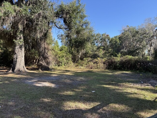 Photo - 656 NE Lake Dr