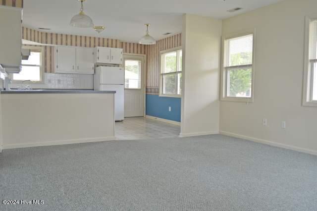Photo - 2209 Bay St