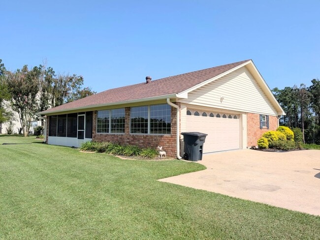 Photo - 516 Pine Hills Dr