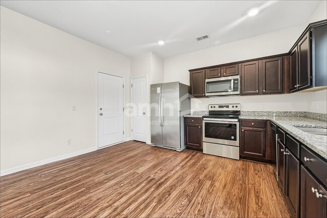 Photo - 191 Orion Way