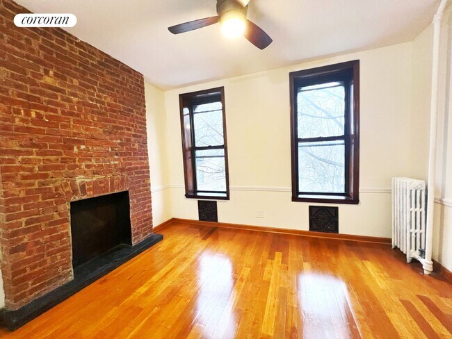 Photo - 435 16th St Apartment