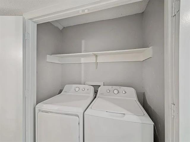 Photo - 1901 Kingswood Ct