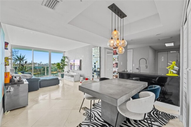 Photo - 650 West Ave Unit 506