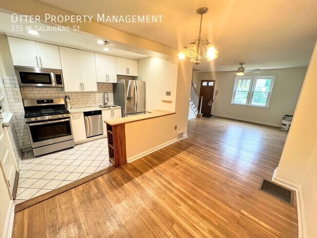 Photo - 335 Salaignac St