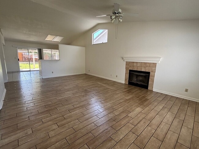 Photo - Spacious 3 Bedroom Home for $2250!