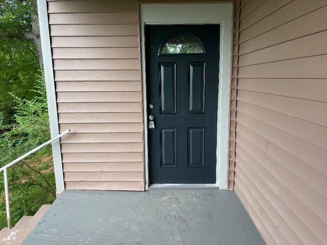 Photo - 410 E Day St