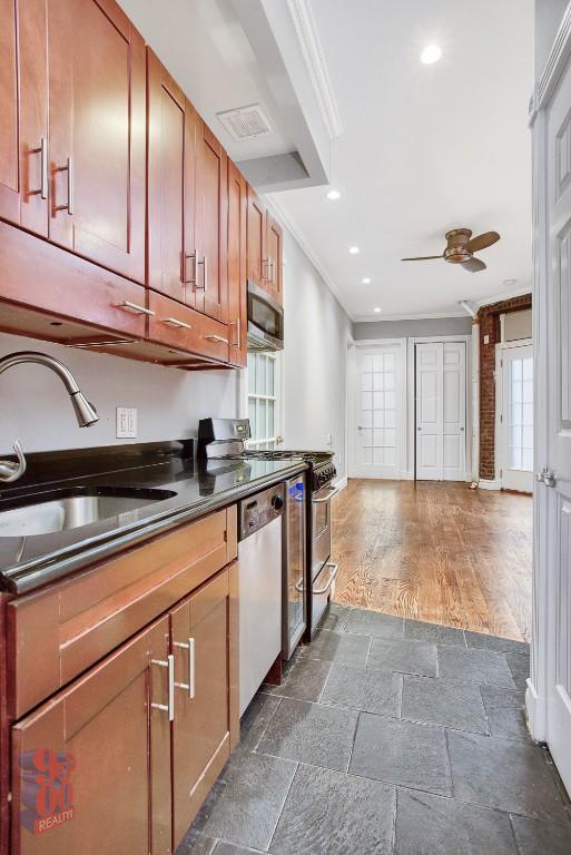 Photo - 309 W 97th St Unidad 1N