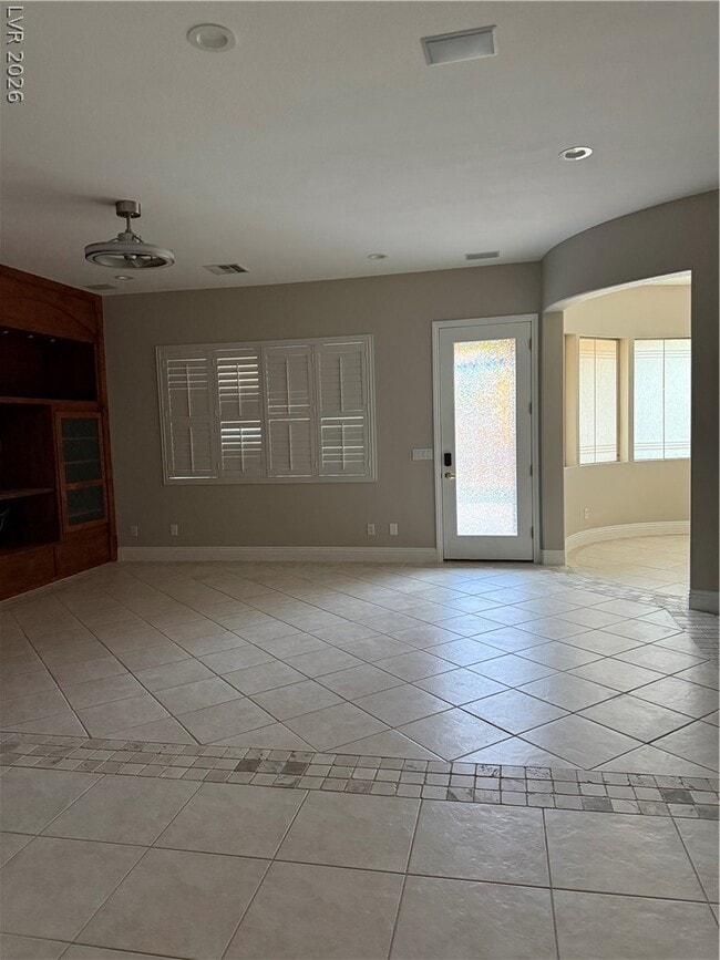 Photo - 10027 Flokton Ave