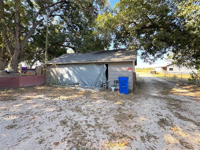 Photo - 4213 N Main St