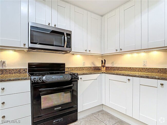 Building Photo - 1025 Sandpiper St Unit E-104 Rental