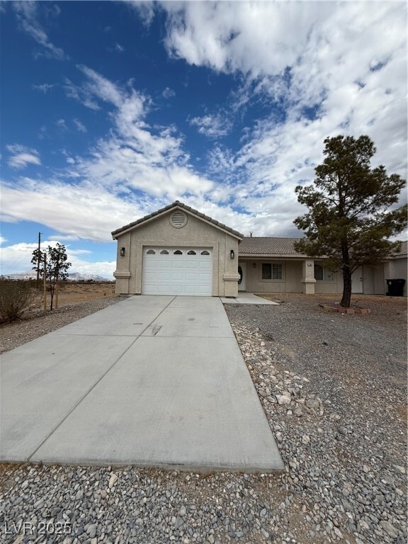 Building Photo - 1780 Geronimo St