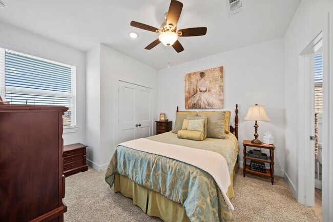 Photo - 7907 Starfish Arbor Dr