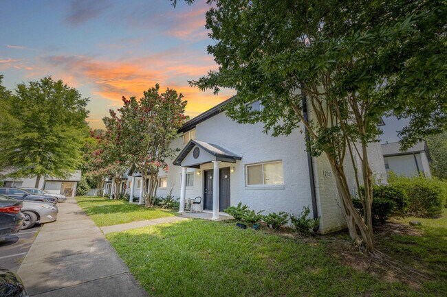 Walnut Creek in Raleigh, NC - Walnut Creek Apartments