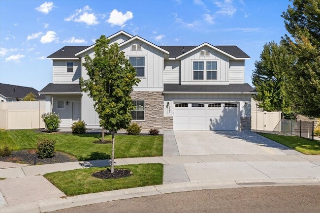 Building Photo - Eagle, ID – Spacious 3 Bedroom + Bonus Room Rental