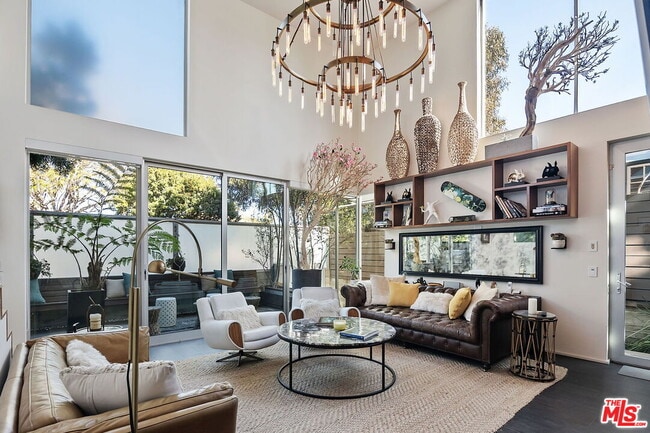 Photo - 1220 Cabrillo Ave