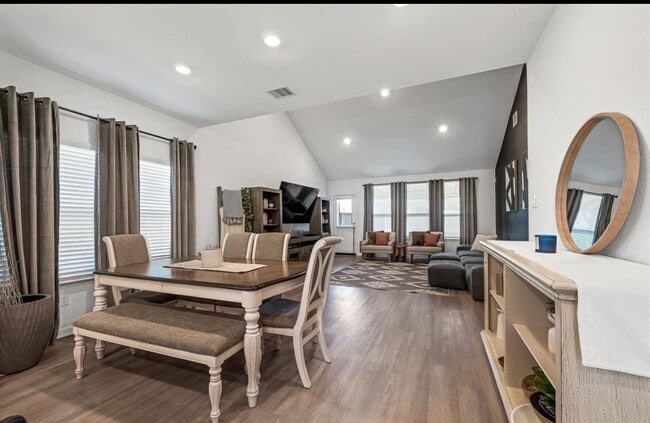 Photo - 23922 Sage Row Ln