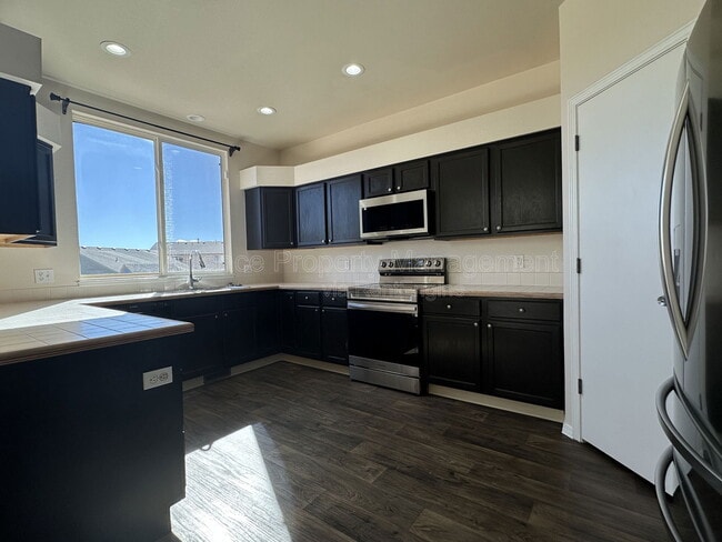 Photo - 8131 Oliver Rd